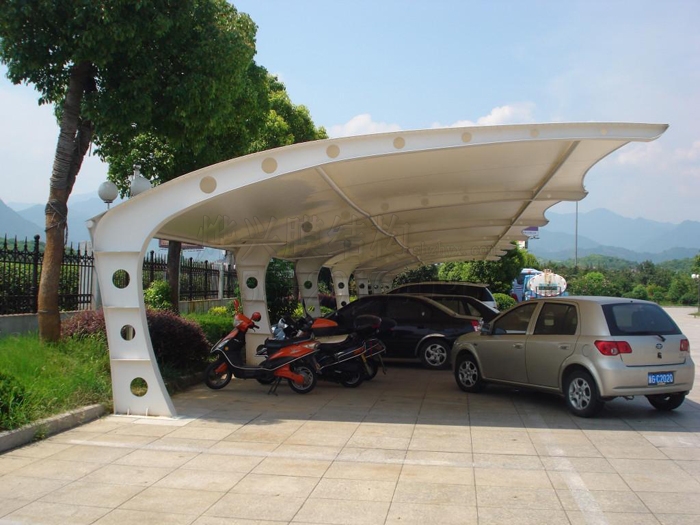 建車(chē)棚，膜結(jié)構(gòu)是您的首選！
